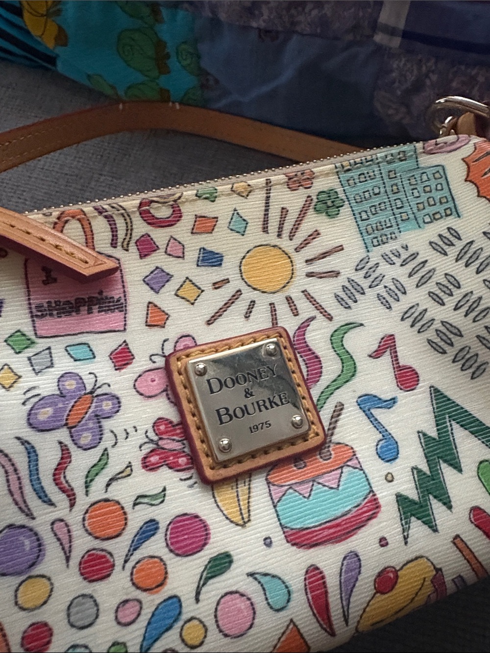 Y2k Dooney & Bourke White Whimsy Mini - Picture 4 of 6